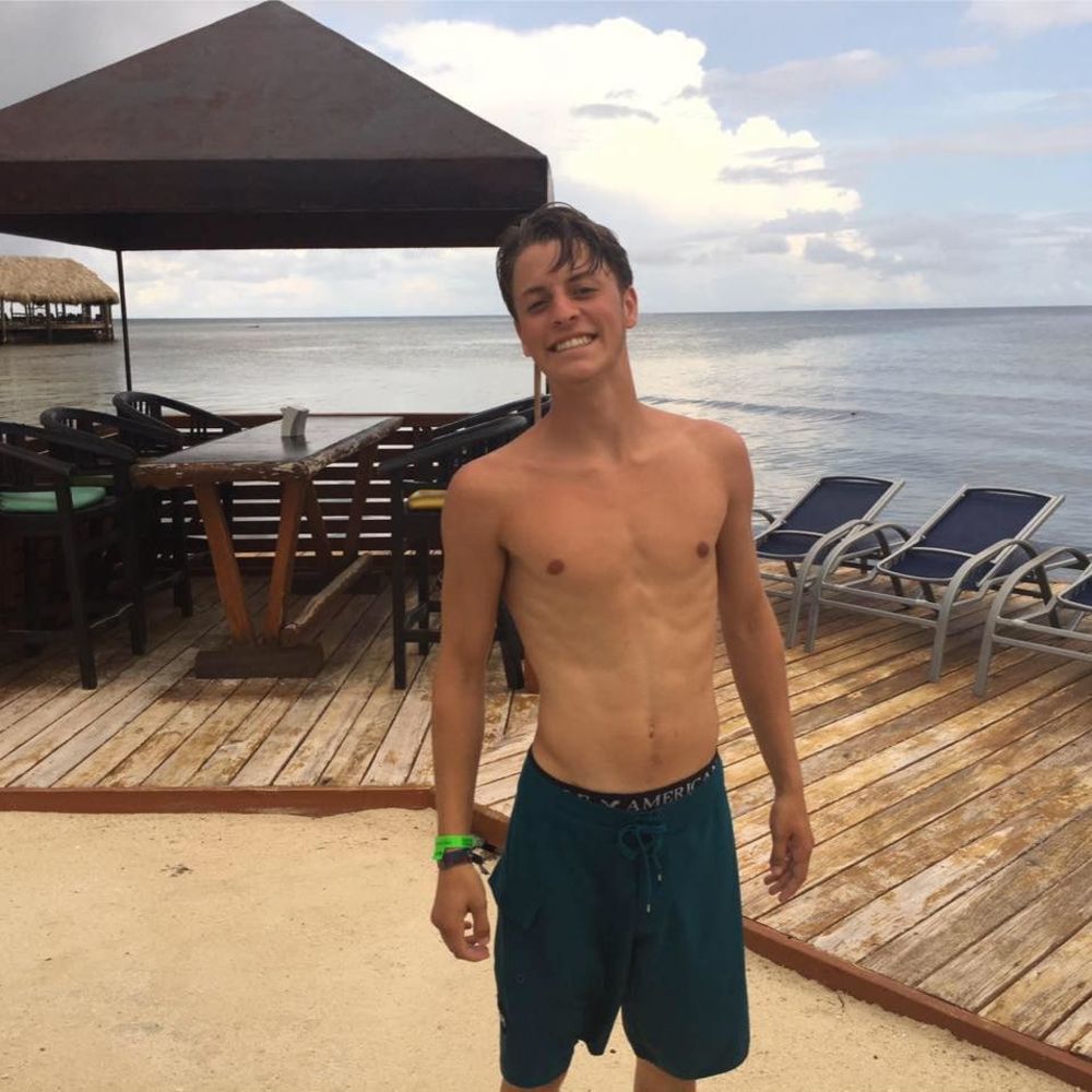 Meet your Posher, Dillon